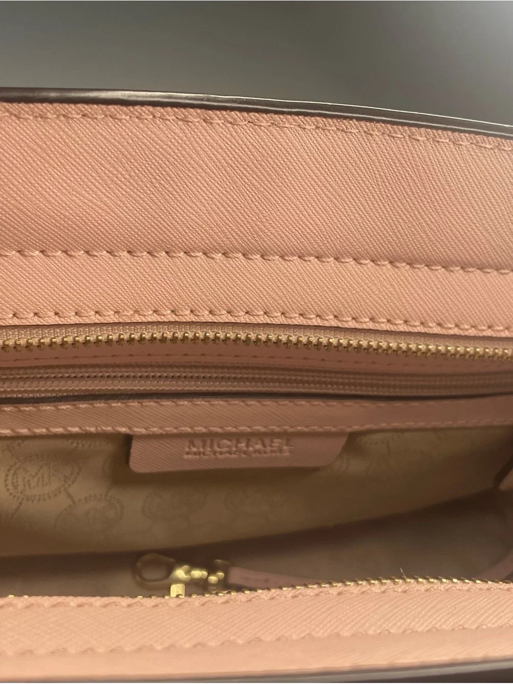 Authentic Michael Kors Hope Medium Two-Tone Saffiano Satchel Pink White